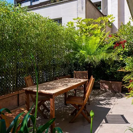 Apartmán Very Nice Apt With Terrace At Les Invalides